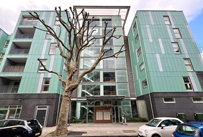 1 Bedroom Flat To Rent In Vauban Street, London, SE16
