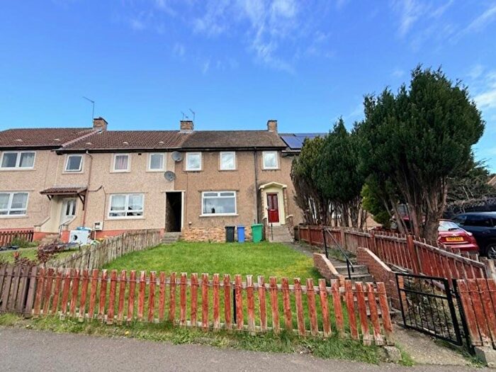 3 Bedroom Terraced House To Rent In Valley Gardens, Kirkcaldy, KY2