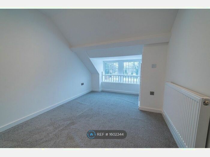 2 Bedroom End Of Terrace House To Rent In Abbey Park, Worksop, S80