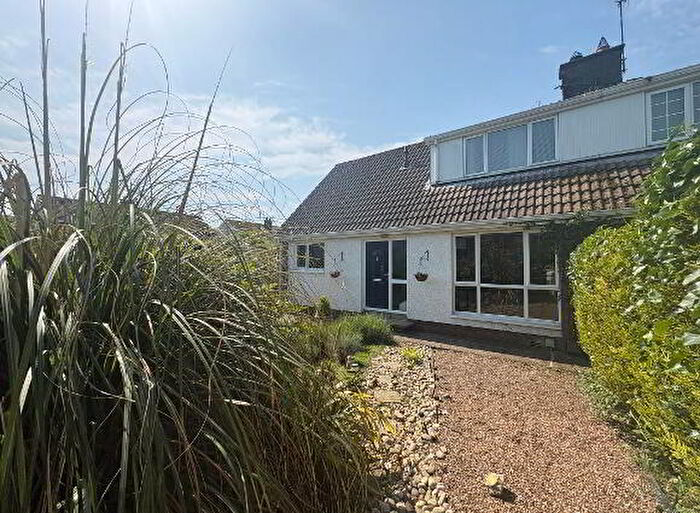 4 Bedroom Semi-Detached House For Sale In Glenside, Strabane, BT82