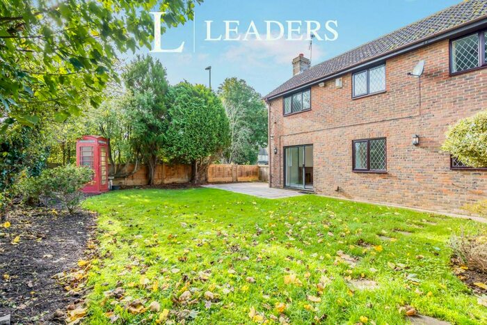 3 Bedroom Detached House To Rent In Southbourne Village, PO10