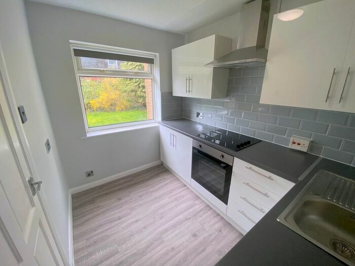 2 Bedroom Flat To Rent In Daisyfield Court, Bury, BL8