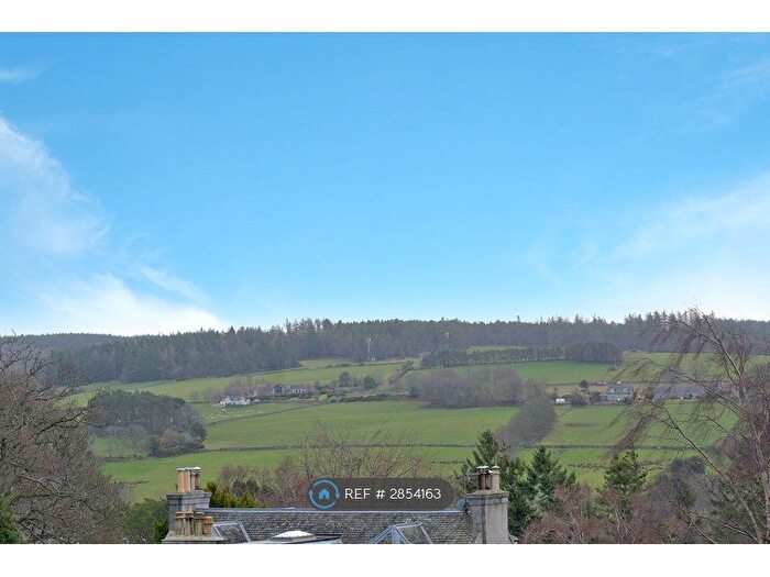 2 Bedroom Flat To Rent In Cults, Aberdeen, AB15