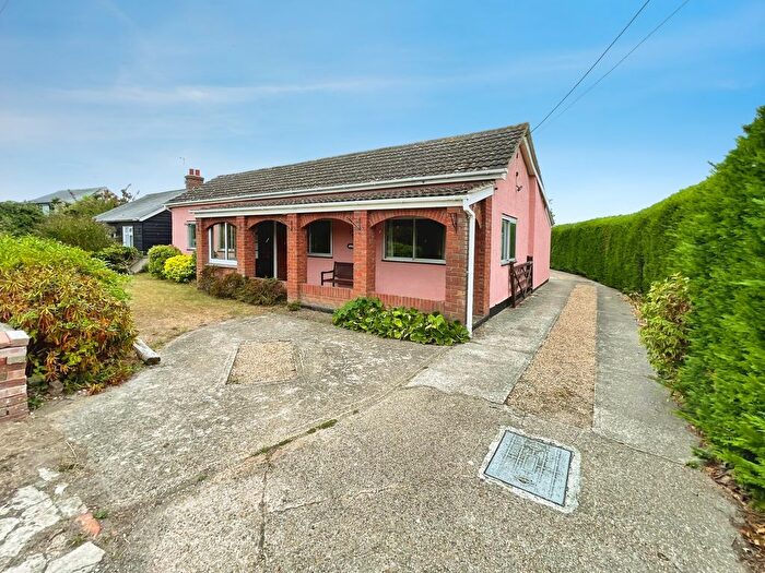 4 Bedroom Bungalow For Sale In Station Road, Thorrington, CO7