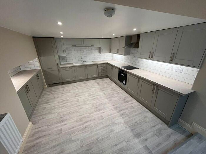 3 Bedroom Semi-Detached House To Rent In Rudstone Walk, South Cave, HU15