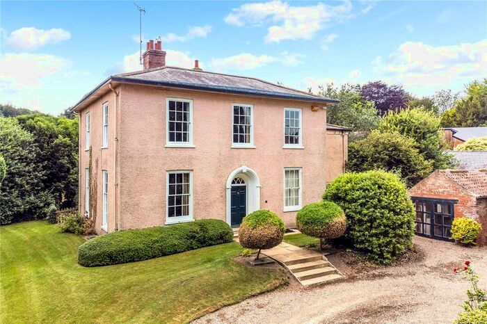 5 Bedroom Detached House For Sale In Easthorpe, Southwell, Nottinghamshire, NG25