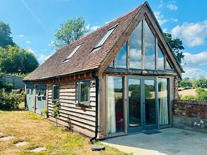 1 Bedroom Barn Conversion To Rent In Etchingham, TN19