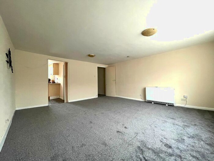 Studio To Rent In Wolborough Street, Newton Abbot, TQ12