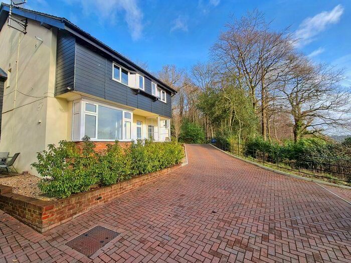 1 Bedroom Maisonette To Rent In Lower Hanger, Haslemere, GU27