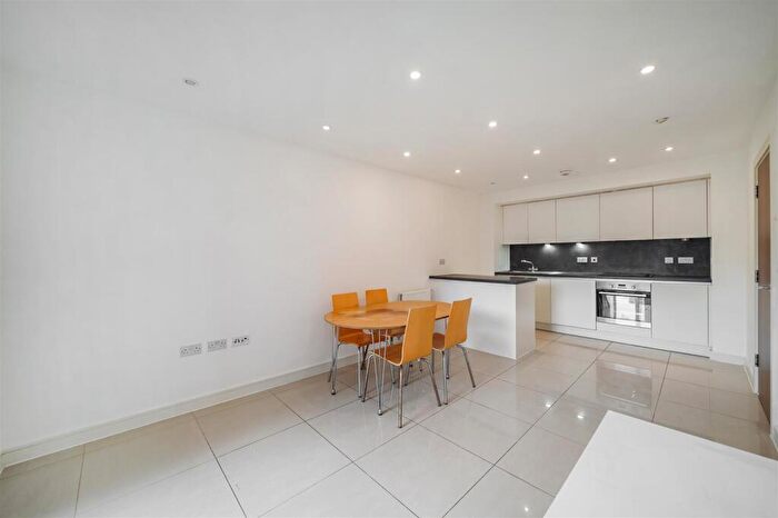 2 Bedroom Flat To Rent In Goshawk Court, Shearwater Drive, NW9