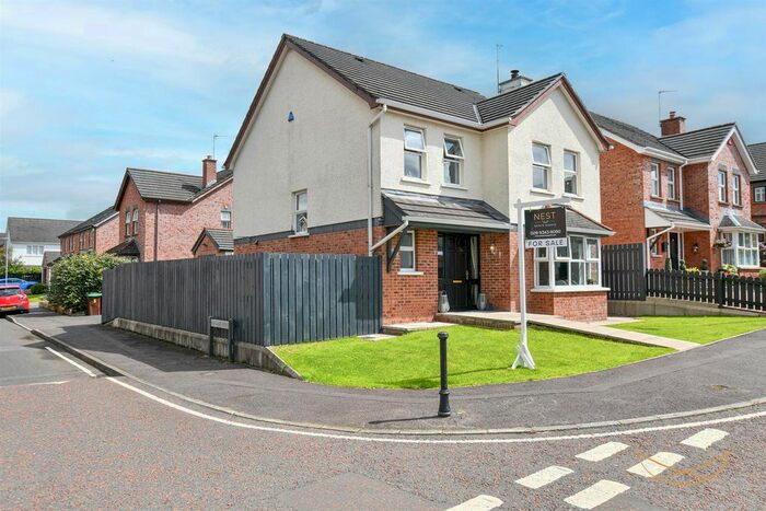 4 Bedroom Detached House For Sale In Gateside Avenue, Ballyclare, BT39