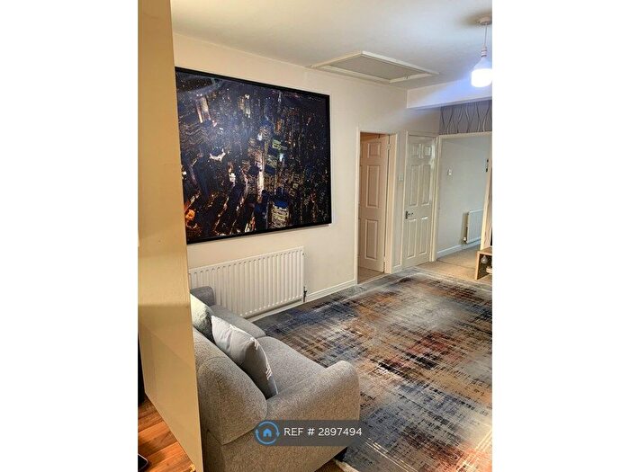 2 Bedroom Flat To Rent In Main Street, Rotherham, S66