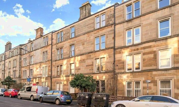 2 Bedroom Flat To Rent In Caledonian Road, Dalry, Edinburgh, EH11