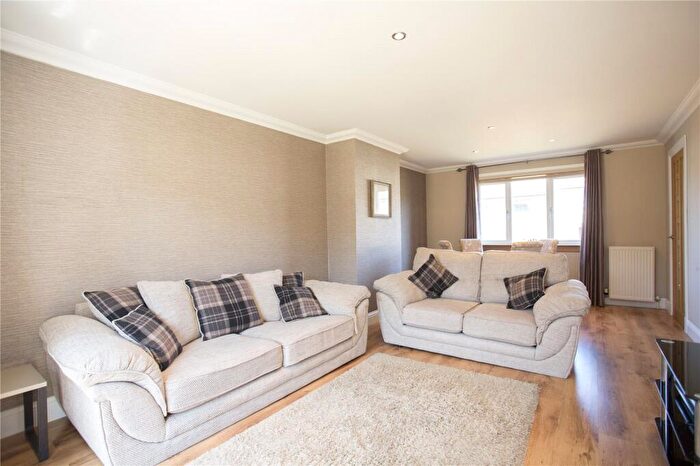 3 Bedroom Terraced House To Rent In Moredunvale Way, Edinburgh, EH17