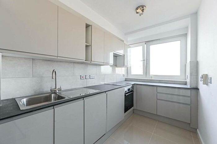 1 Bedroom Flat To Rent In St Johns Wood Road, St John's Wood, London, NW8