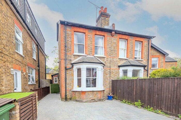 4 Bedroom Semi-Detached House To Rent In Rowlls Road, Norbiton, Kingston Upon Thames, KT1