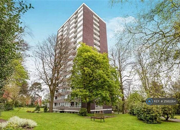 3 Bedroom Flat To Rent In Arthur Road, Birmingham, B15