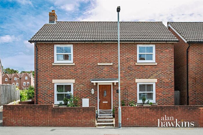 4 Bedroom Detached House For Sale In Station Road, Royal Wootton Bassett, SN4