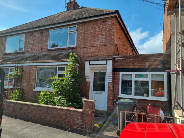 6 Bedroom Semi-Detached House To Rent In Tachbrook Street, Leamington Spa, CV31