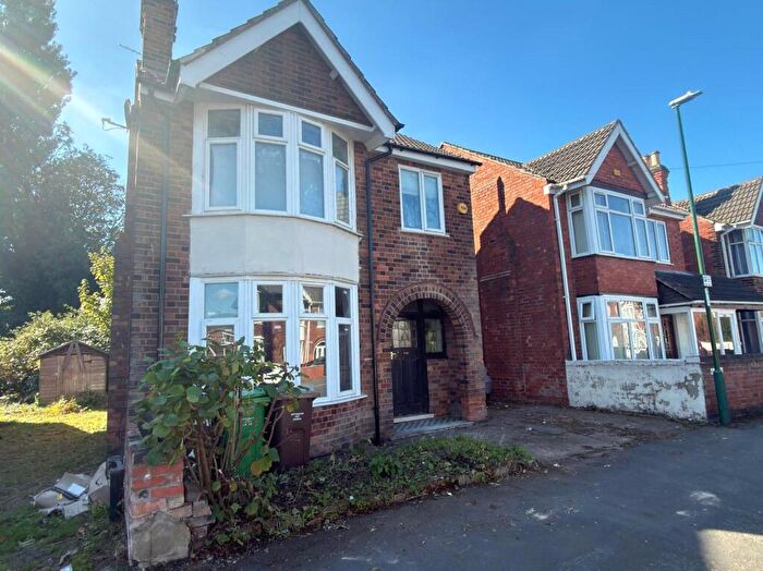 3 Bedroom Detached House For Sale In Arnesby Road, Nottingham, Nottinghamshire, NG7