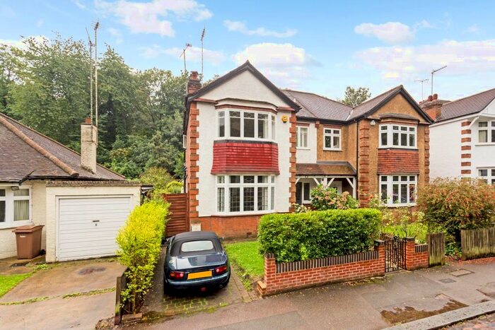 4 Bedroom Flat To Rent In Claremont Road, London, N6