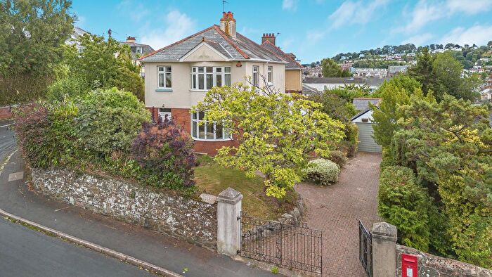 4 Bedroom Detached House For Sale In Knowles Hill Road, Newton Abbot, TQ12