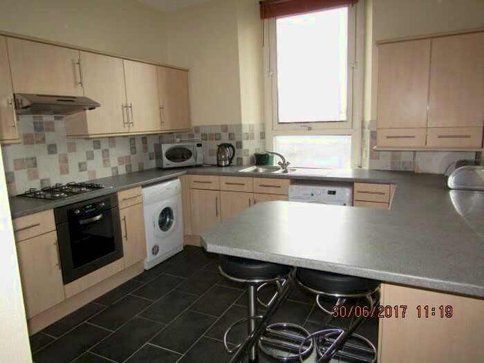 2 Bedroom Flat To Rent In Dudhope Street, Dundee, DD1