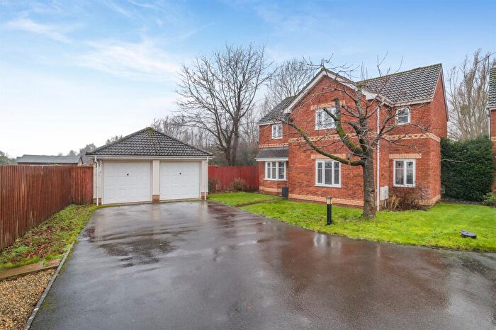 4 Bedroom Detached House For Sale In Caxton View, Monmouth, NP25