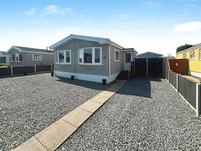 2 Bedroom Detached Bungalow For Sale In Highgrove Close, Lowestoft, NR32