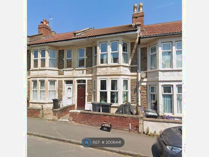 2 Bedroom Terraced House To Rent In Toronto Road, Bristol, BS7