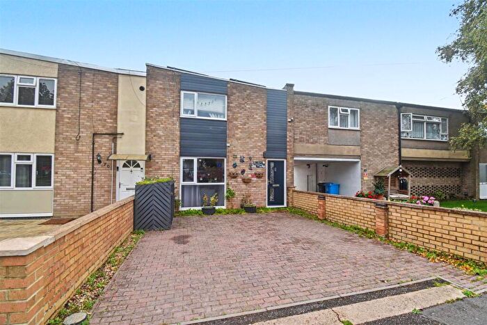 2 Bedroom End Of Terrace House For Sale In , Fotheringhay Road, Corby, NN17