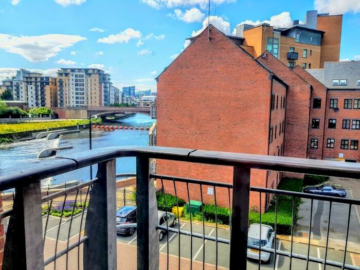 3 Bedroom Apartment To Rent In Turlow Court, Neptune Street, ., LS9