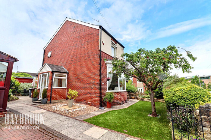 2 Bedroom Detached House For Sale In Butler Road, Sheffield, S6