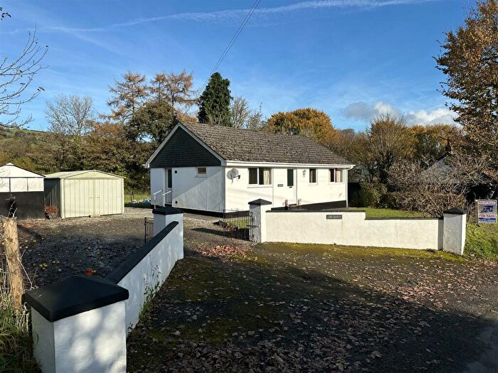 3 Bedroom Smallholding For Sale In Cwmdu, Llandeilo, SA19