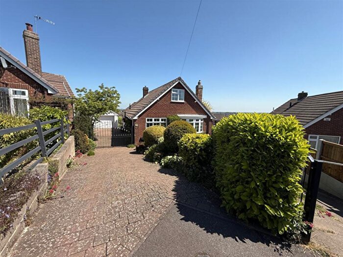 3 Bedroom Detached Bungalow For Sale In The Spinney, Belper, DE56