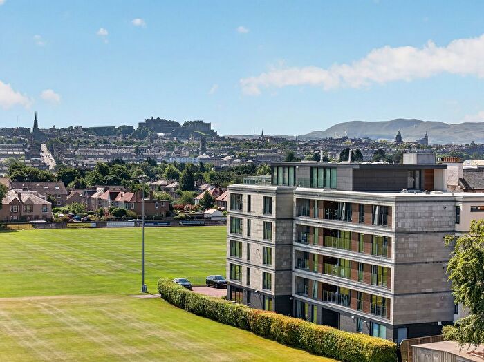 3 Bedroom Flat For Sale In Flat Bangholm Terrace, Edinburgh, EH3