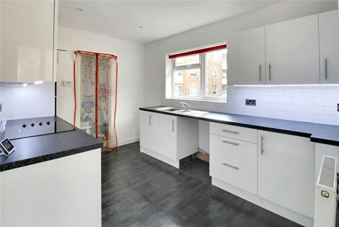 2 Bedroom Apartment For Sale In Woodrow Place, Norwich, Norfolk, NR1