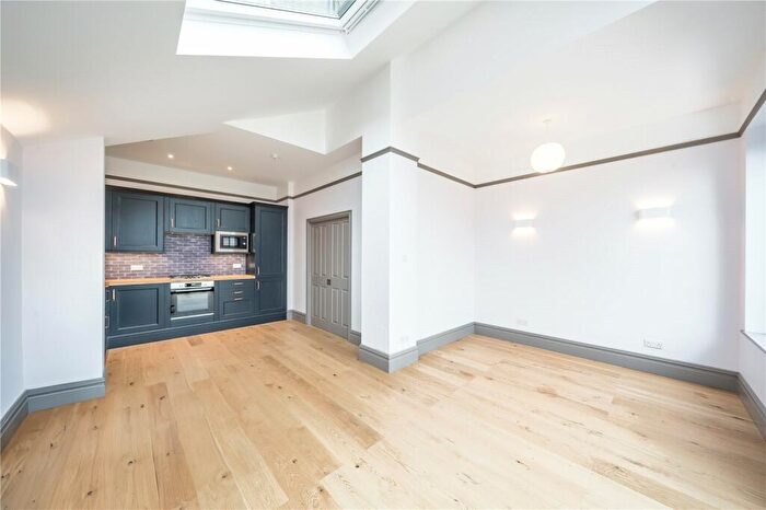 4 Bedroom Terraced House To Rent In Cleveland Gardens, Barnes, London, SW13