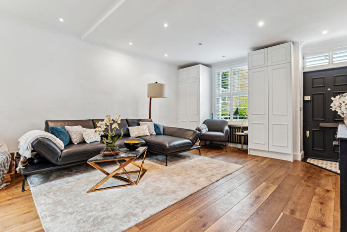 4 Bedroom Terraced House To Rent In Arlington Road, Camden, NW1