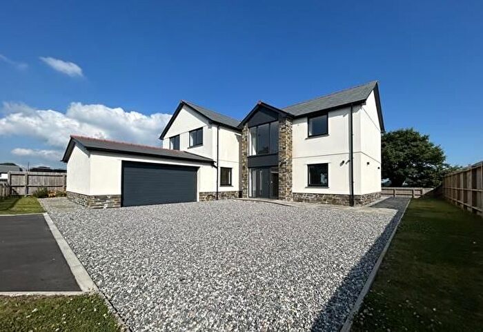 4 Bedroom Detached House To Rent In Trebursye Road, Launceston, PL15