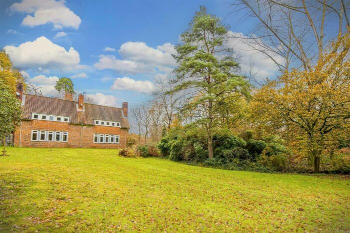 2 Bedroom Semi-Detached House To Rent In Littleworth Road, Seale, Farnham, GU10