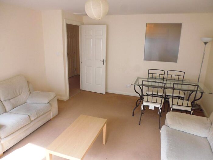 2 Bedroom Terraced House To Rent In A Wallace Street, Glasgow, G5