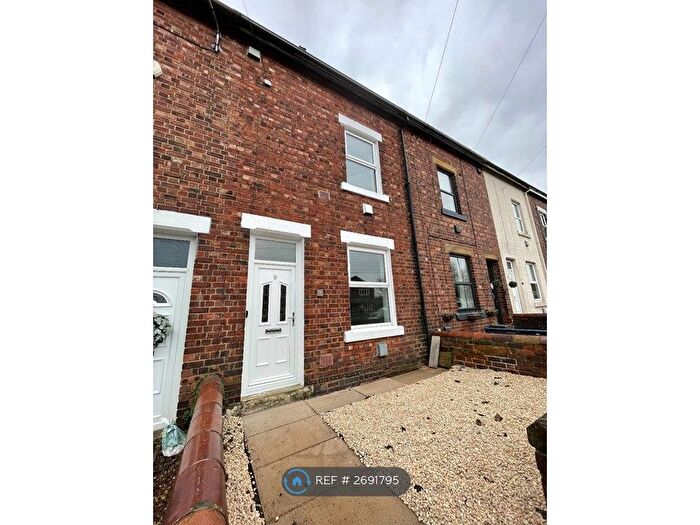 4 Bedroom Terraced House To Rent In Colville Terrace, Thorpe, Wakefield, WF3