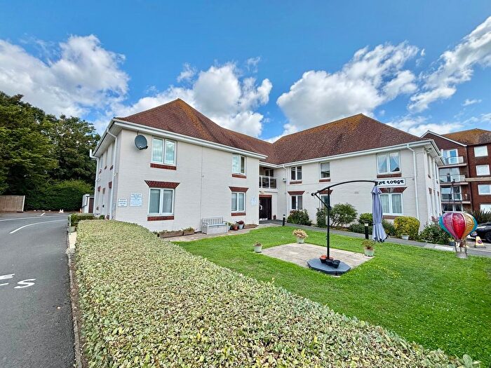 1 Bedroom Property For Sale In Brookfield Road, Bexhill-On-Sea, TN40