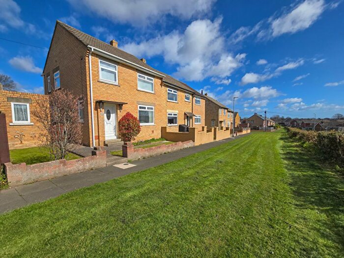 3 Bedroom Semi Detached House For Sale In Langdale Crescent, Winlaton, NE21