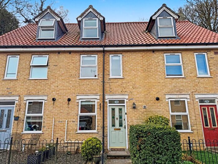 3 Bedroom Town House To Rent In Masons Close, East Ipswich, Ipswich, IP4