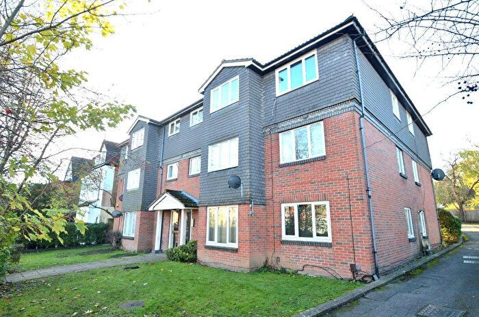 1 Bedroom Flat To Rent In Auckland Road, Crystal Palace, SE19