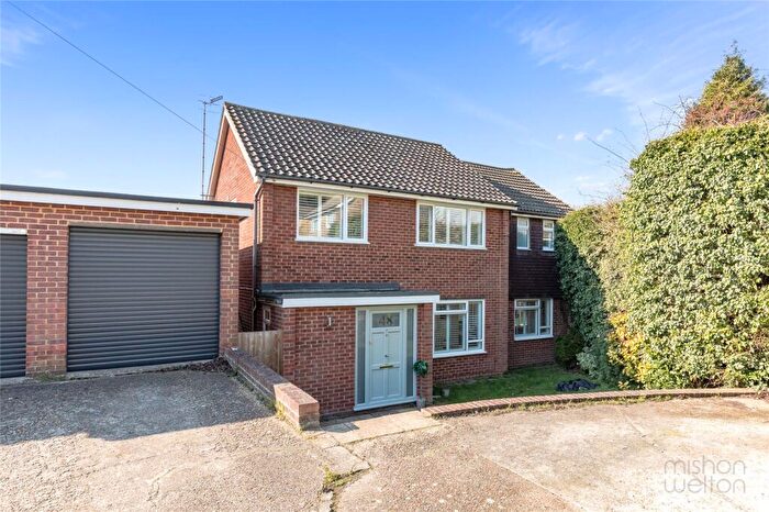 4 Bedroom Detached House For Sale In Honey Croft, Hove, East Sussex, BN3