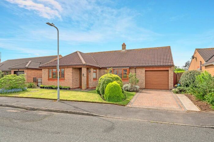 2 Bedroom Detached Bungalow For Sale In Lancaster Close, Great Steeping, PE23
