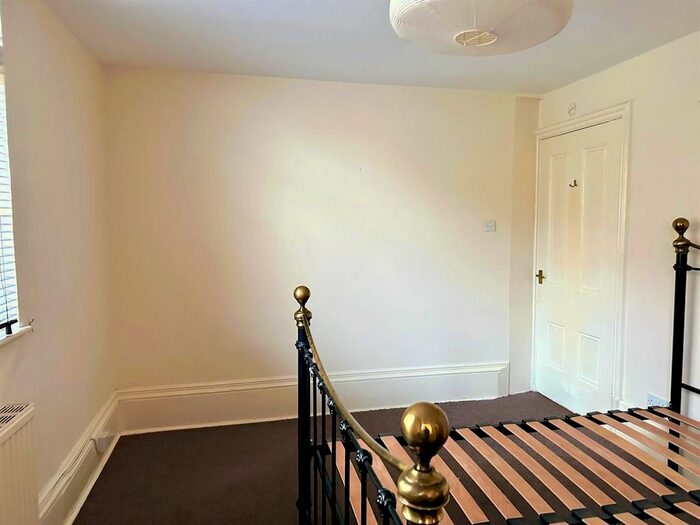 1 Bedroom Flat To Rent In St Peters Road, Harborne, Birmingham, B17